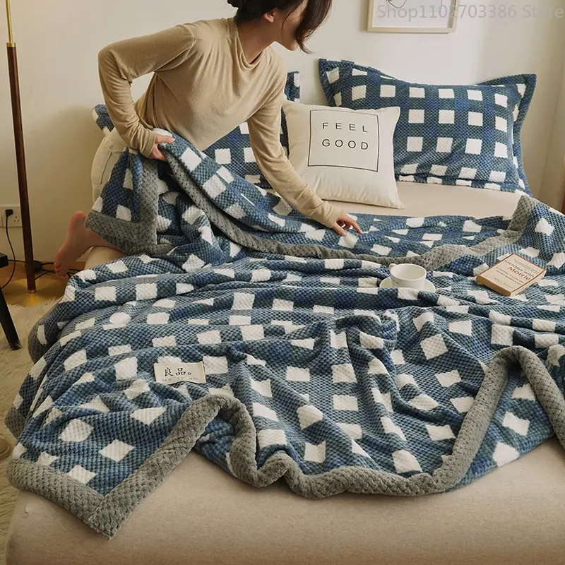 

Thick Throw Blanket Nice Edging Decoration Reversible Plush Super Soft Winter Warm Blankets Soft Yarn Knitted Blanket