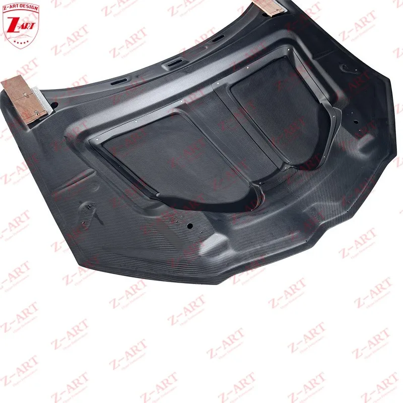 Фонарь для двигателя из углеродного волокна Lamborghini URUS