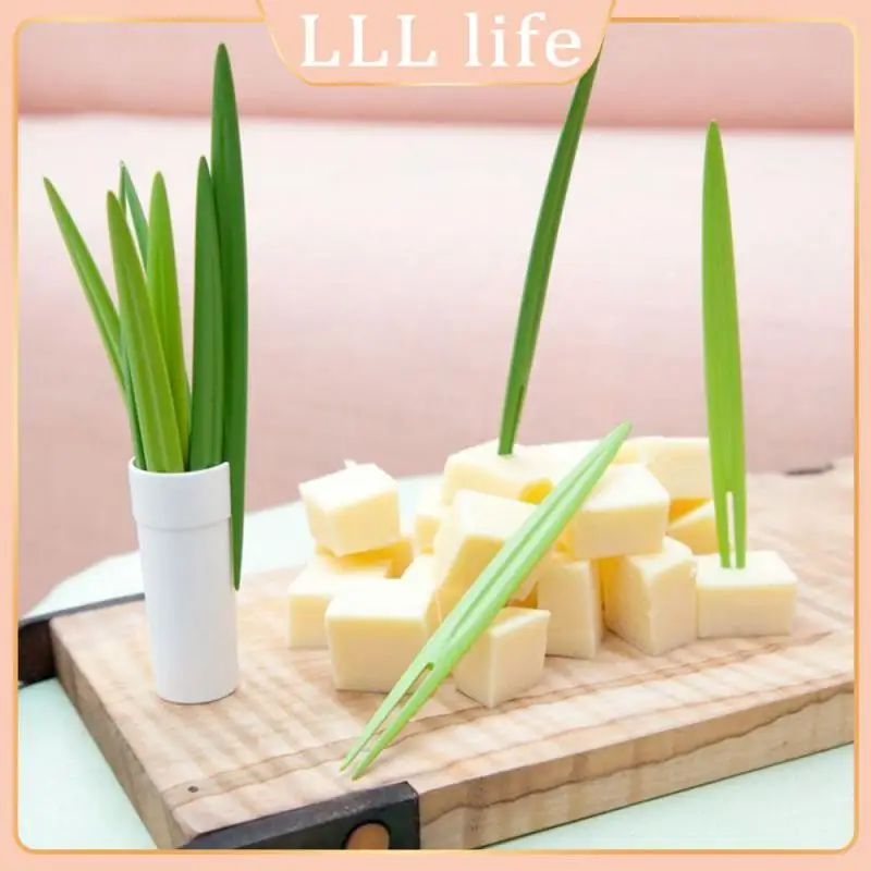 

Health Hygiene Creative Fruit Fork Exquisite Workmanship Kitchen Tableware Set Food Grade Cartoon Snacks Dessert Forks