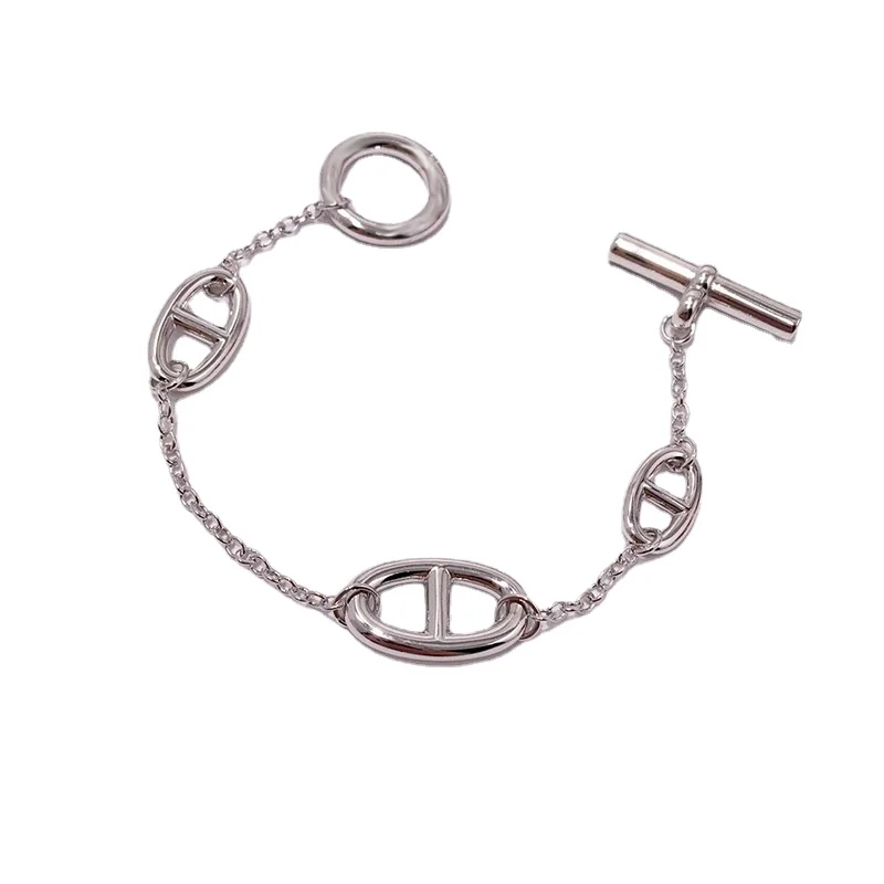 Женский изящный браслет в виде кофейных зерен с подвеской-носом |