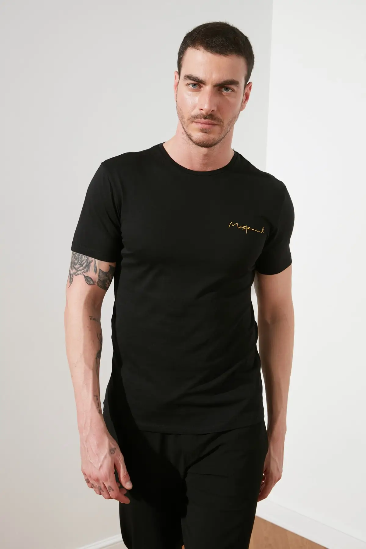 Мужская Базовая футболка Trendyol TMNSS20TS0083|Мужские футболки| |