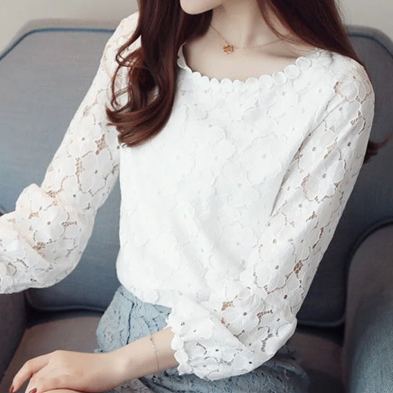 

2022 Spring Autumn Solid Color Lace Shirt Women Priming Hollow Out Flower Design Round Neck Long Sleeve Loose Upper Garment
