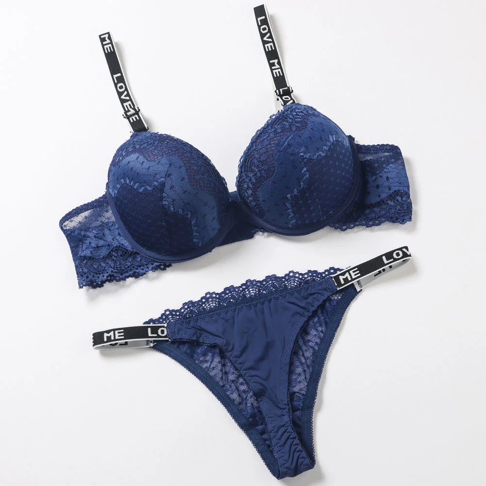 

Super Sexy European and American Shoulder Strap Vs Suit Weimi Black Ribbon Women's White Bra Set with Steel Ring