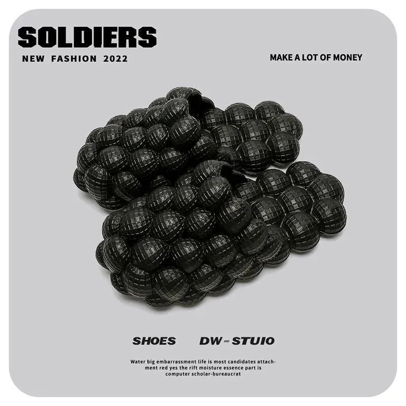 New Summer Couple Bedroom Slides Ladies Flip Flops Thick Bottom Sandals Eva Cloud Slippers Men Women Soft Home Outdoor Slippers