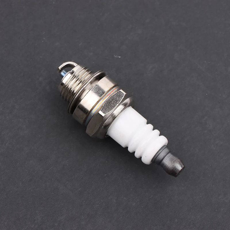 1 шт. Свеча зажигания для газонокосилки RJ19LM BR2LM