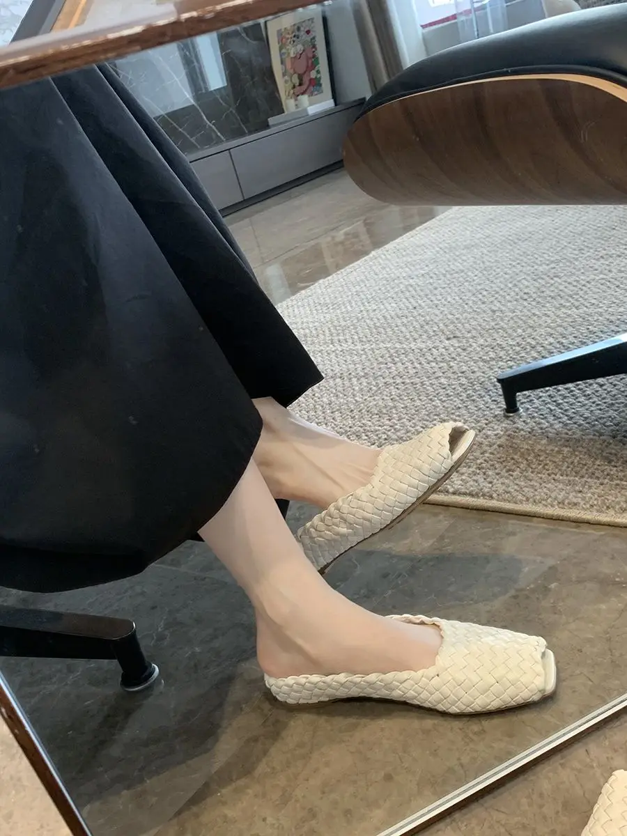 

Hand Woven Women Slippers Square Head Peep Toe Flat Flip Flops Solid Color Cross Strap Wrapped Edge Fisherman Shoes For Ladies