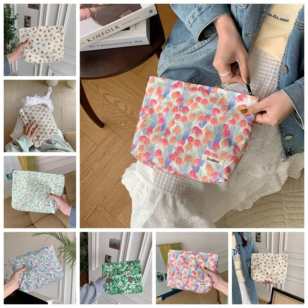

Large Capacity Flower Makeup Bag Cotton Portable for Girl Lady Travel