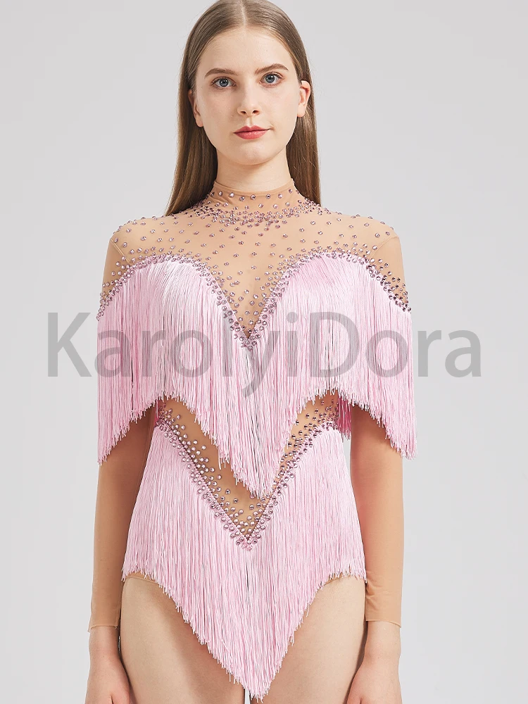 Женский комбинезон со стразами