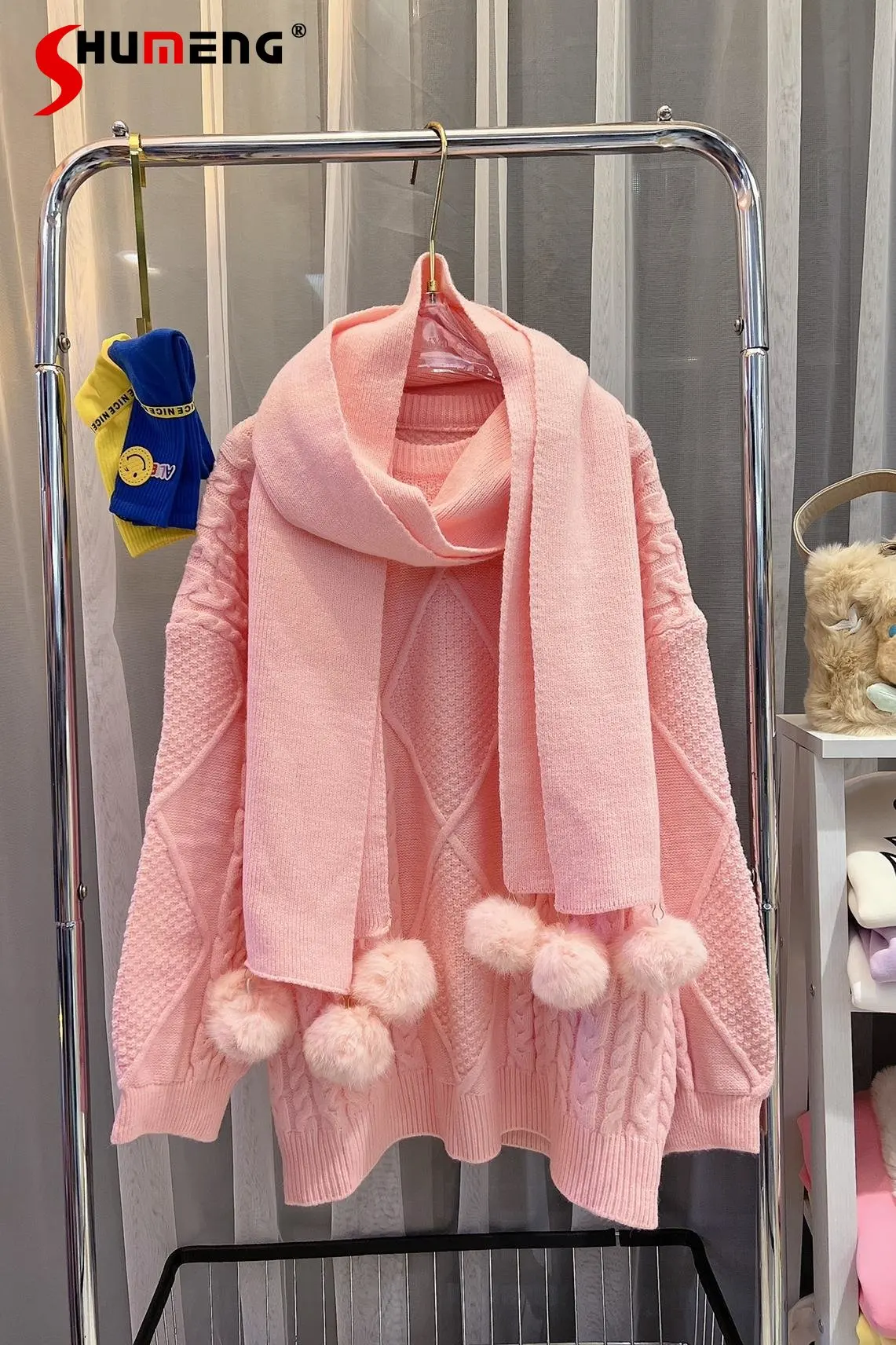 

Autumn Winter Loose Fur Ball Design New Thick Sweater Female Long Sleeve Knitted Pullover Two-Piece Set with Scarf for Girl