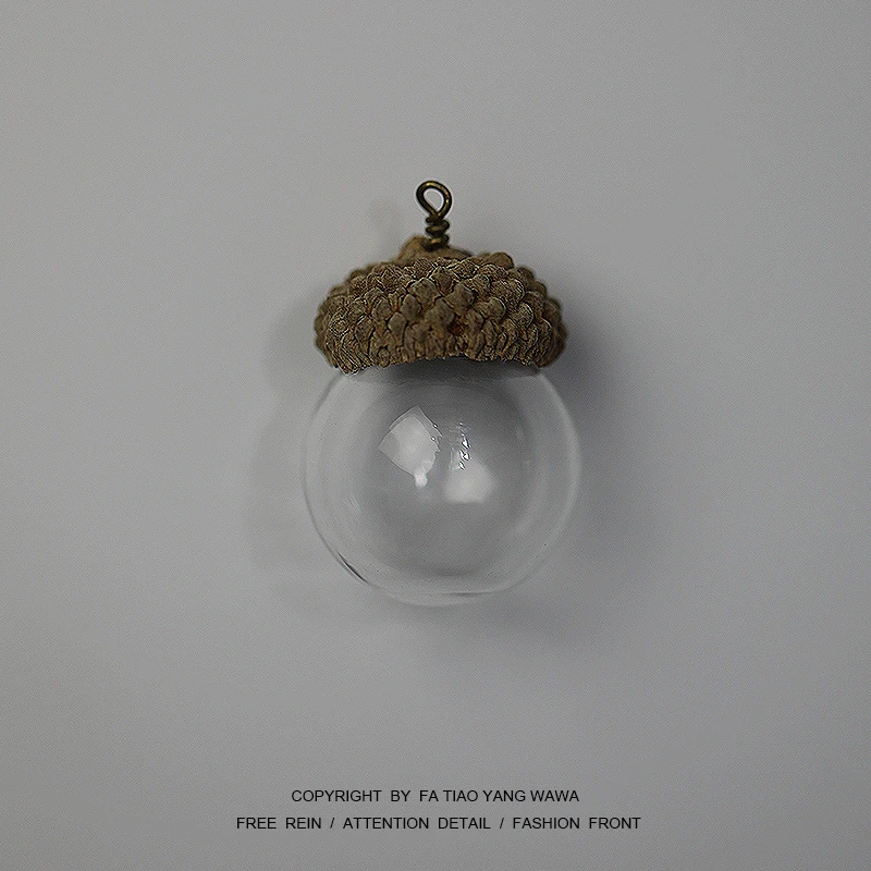 

Bored hiding a little secret in a pine nut! Handmade DIY material decoration