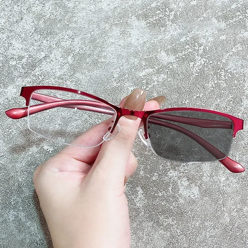 Деловые фотохромные очки для близорукости легкие высокой четкости с защитой от