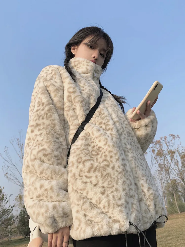 2022new winter Korean zipper top lamb leopard h short coat imitation faux Rabbit Fur grass fur coat female top jacket casual