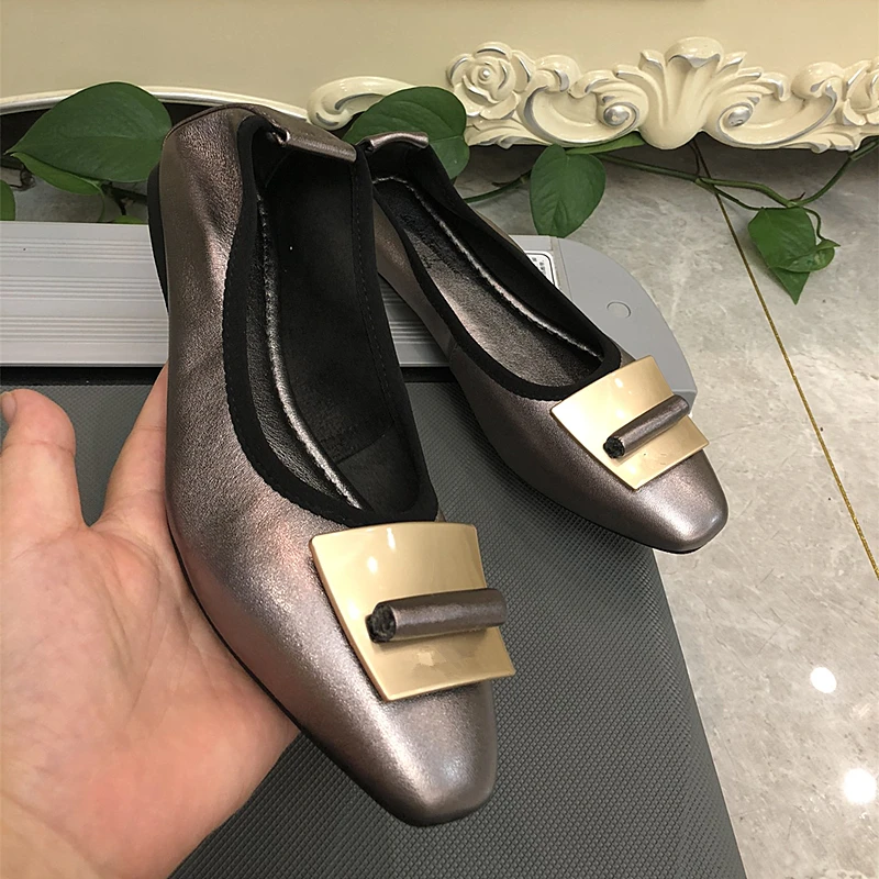 Черные мягкие удобные женские туфли из овечьей кожи на плоской подошве с