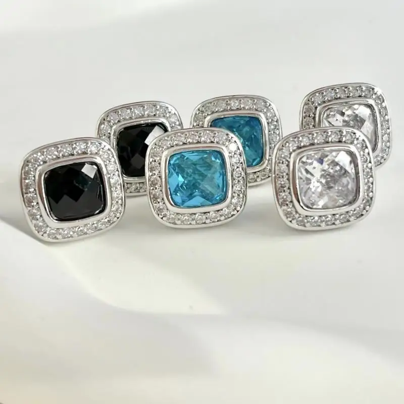 

Женские серьги из серебра 925 пробы, с голубым кристаллом