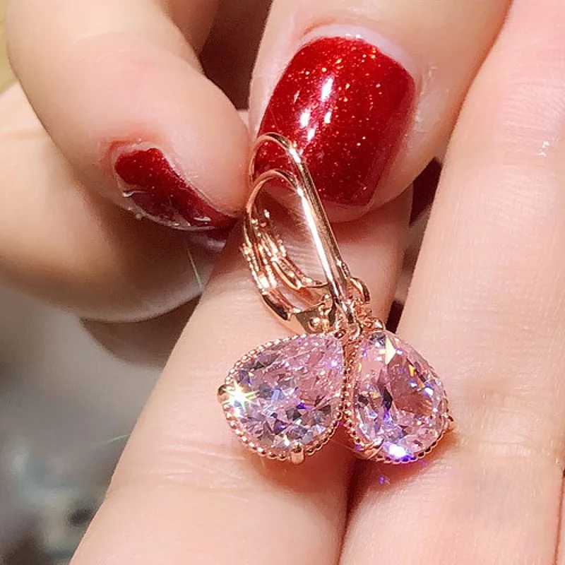 

Женские серьги-подвески из серебра 925 пробы, с фианитом