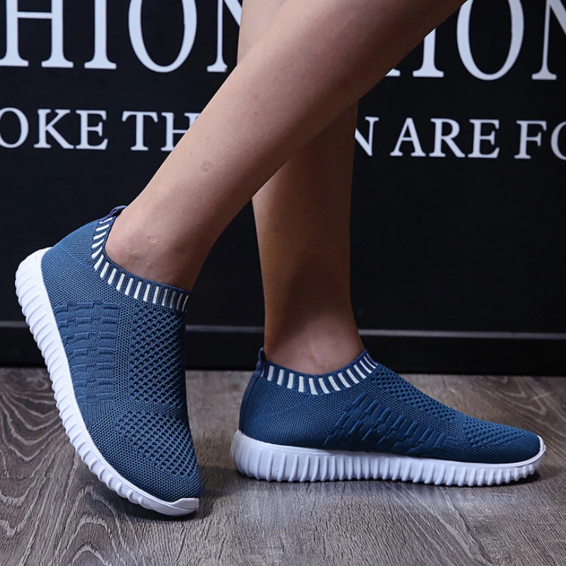 

Fashion Mesh Sneakers Women's Summer Large-Size Thick-Soled Breathable Casual Comfortable Vulcanized Shoes Zapatillas Mujer