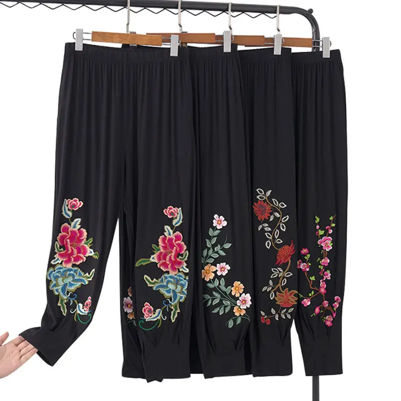 

2022 Summer Middle Aged Women Vintage Embroidered Pants Fashion Modal Thin Casual Trousers High Waist Pocket Loose Pants P70