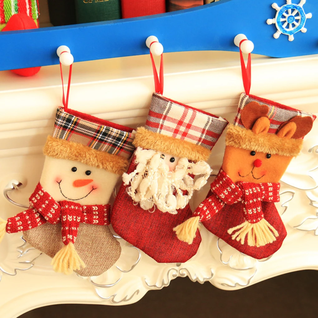 

1pc Christmas Stockings Hanging Christmas Tree Decoration Ornaments New Year Candy Bag Gifts Socks Stocking Xmas Ornament Decor