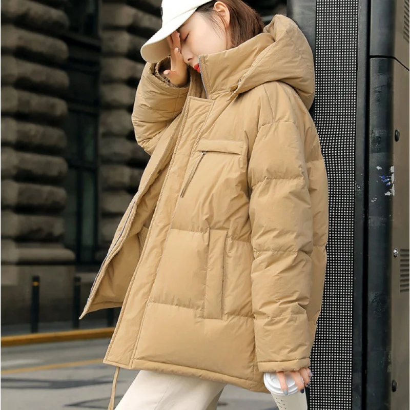 

2023 Winter Latest Design Fashionable and Generous Women's down Jacket High-End plus Size White Duck down Short Winter Coat