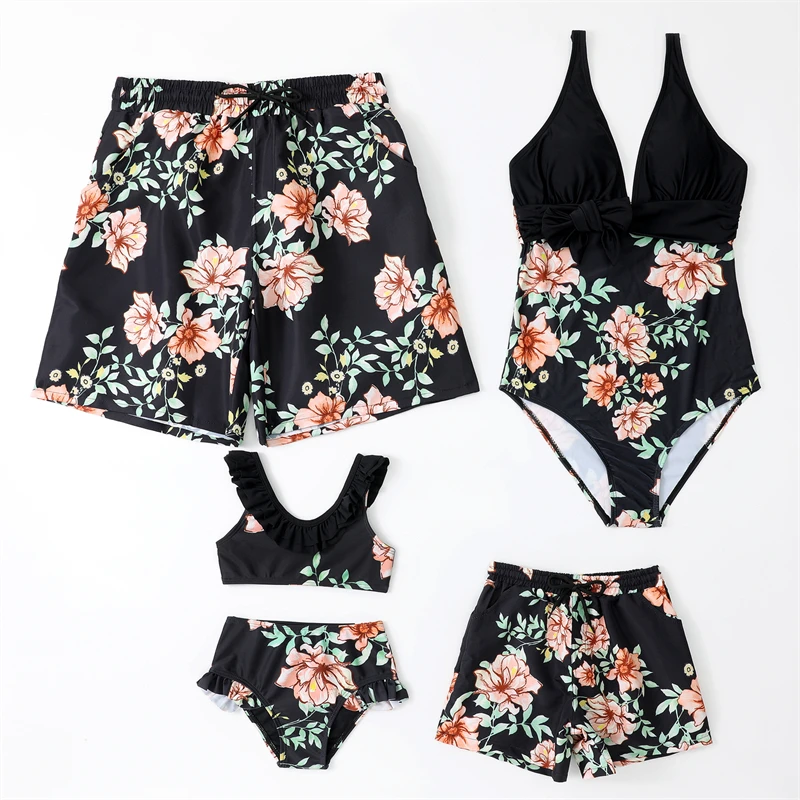 

2023 Flower Swimsuit Family Matching Outfits Look One-Piece Mother Daughter Swimwear Mommy and Me Clothes Father Son Swim Shorts