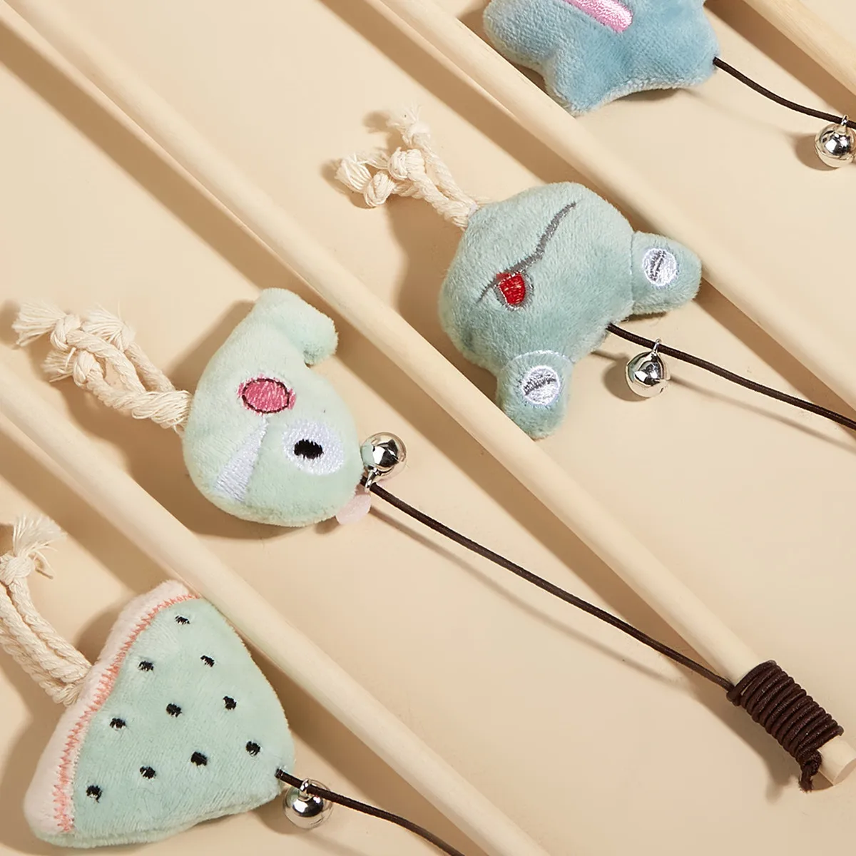 

1 шт., плюшевая игрушечная палочка для кошек