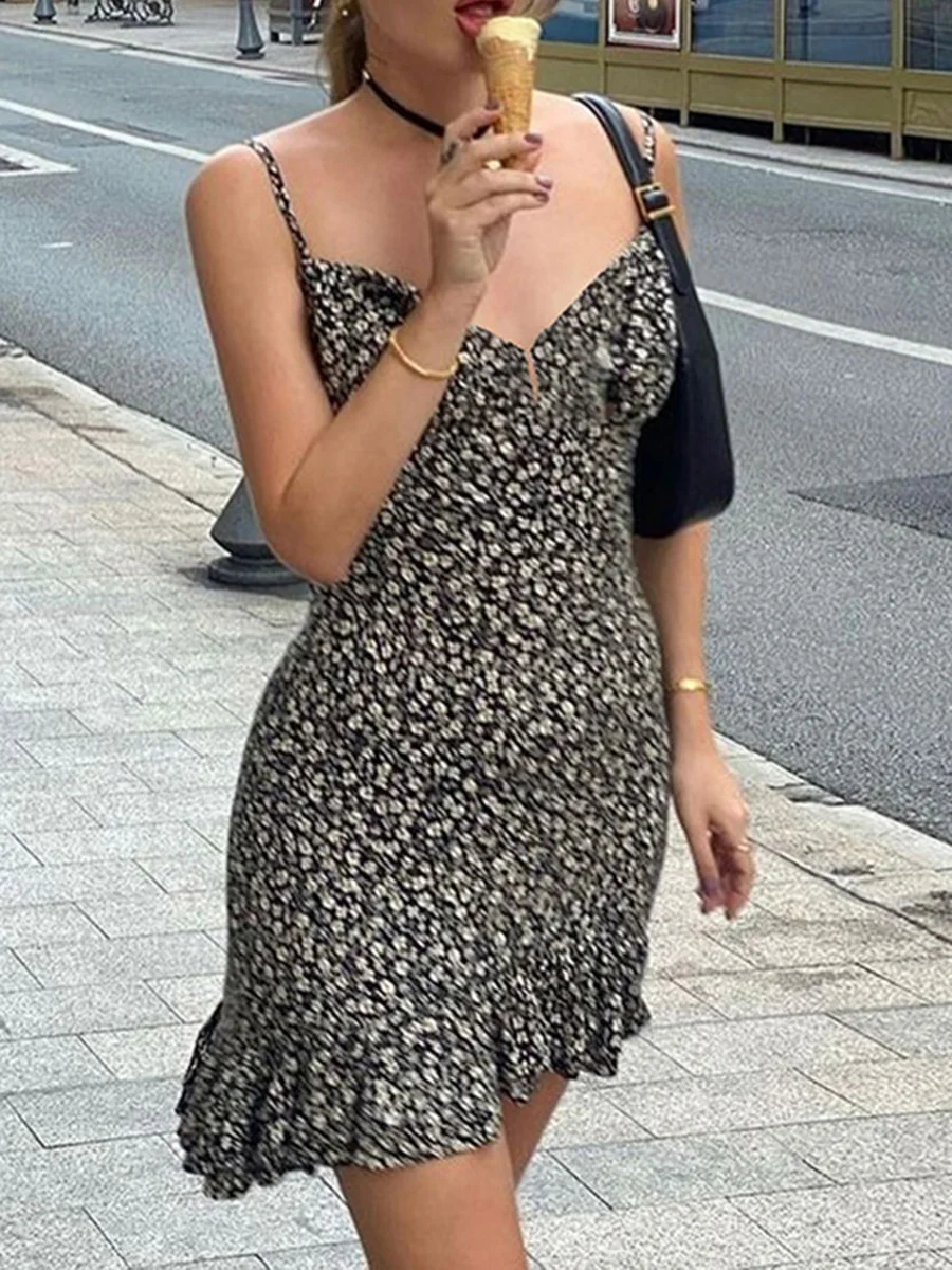 

Elegant Floral Midi Dress for Women - Square Neck Puff Sleeve Bodycon Dress with High Split and Flower Print Design