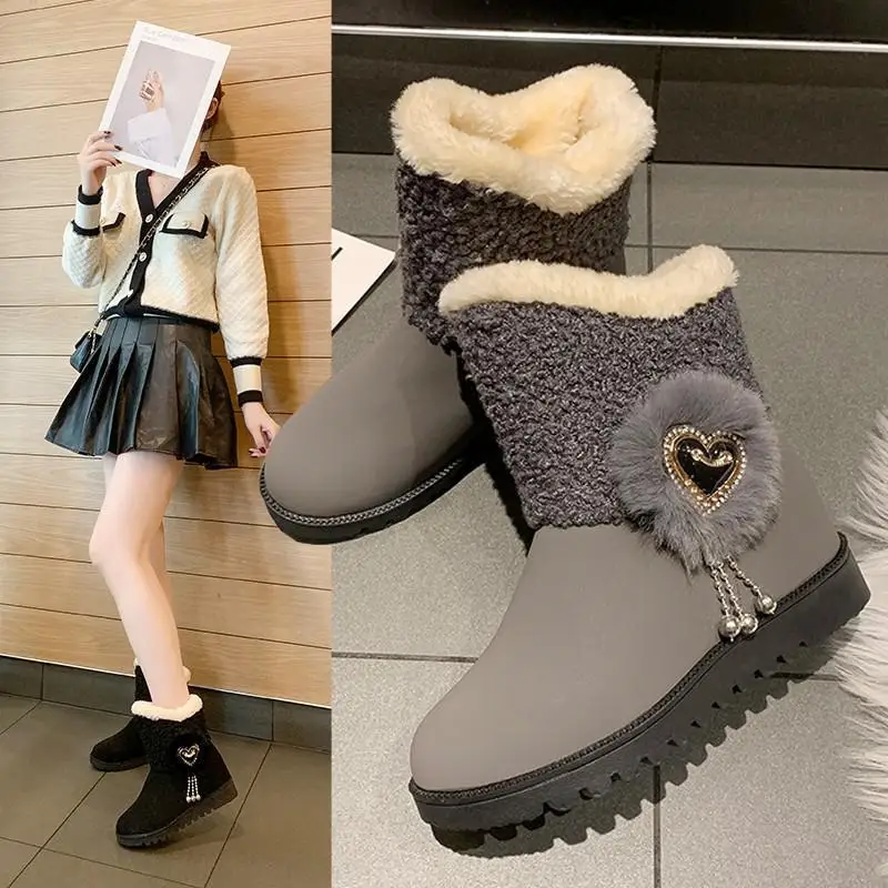

Snow Boots Women's Autumn And Winter New Cute Plus Velvet Thickening A Pedal Short Tube Warm Bread Shoes Cotton Shoes All-match