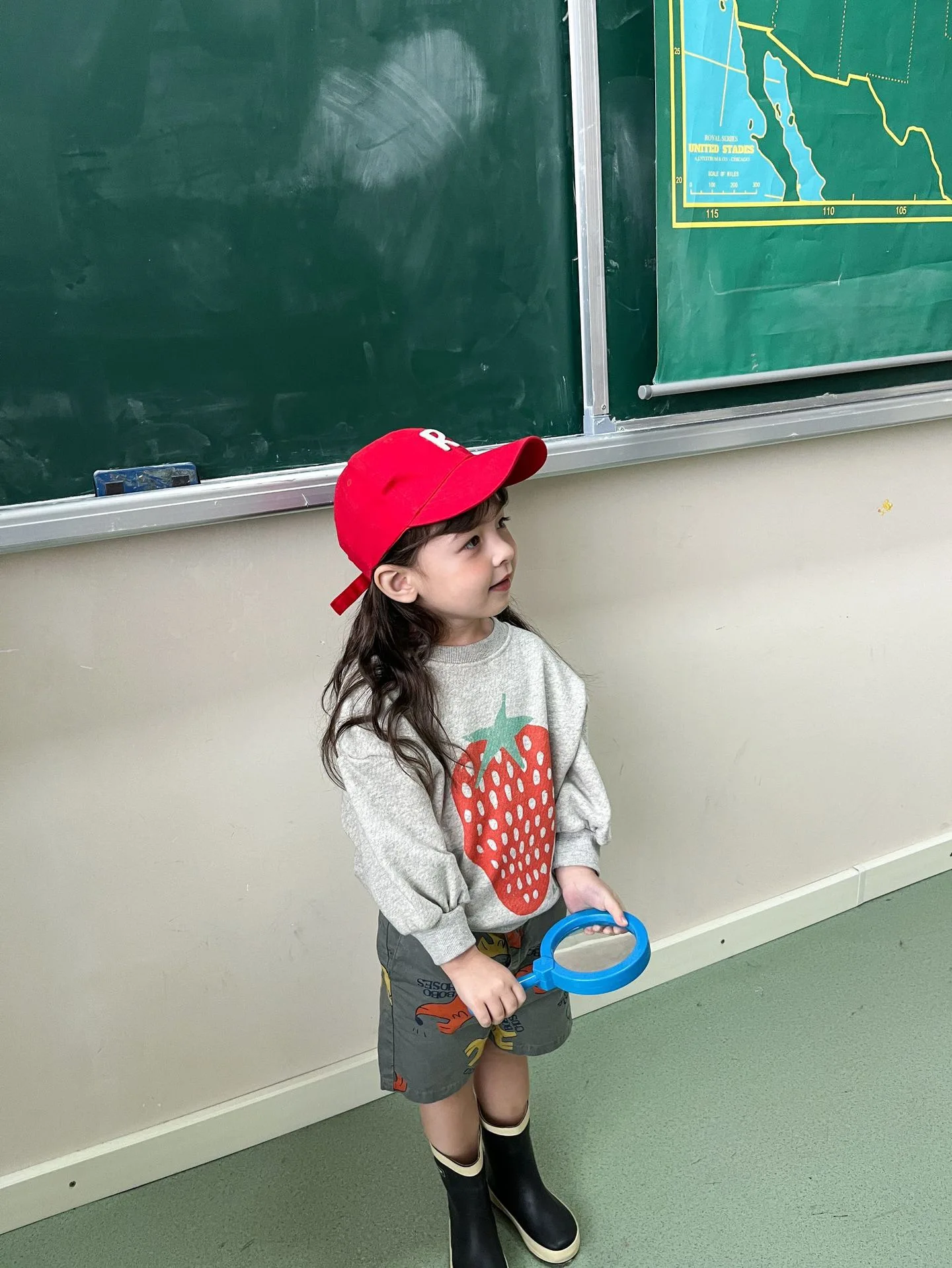 Новинка весна-лето 2022 свитер bobo |