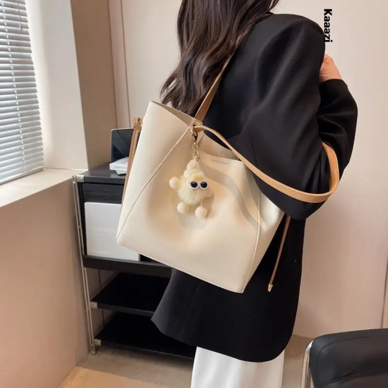 

Versatile Tote Bags Soft Leather Bag For Women Purses And Handbags Work Luxury 2023 Large Capacity Shoulder Bag Shopping Casuals