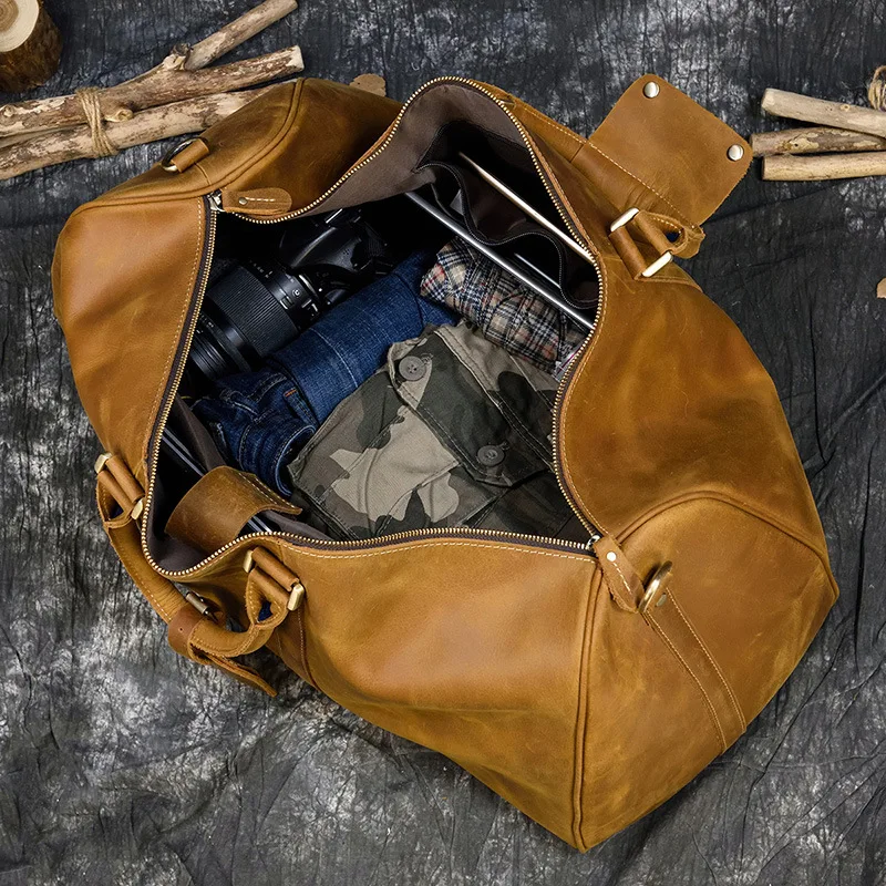 Рисунок 3 - Дорожная сумка Crazy Horse для мужчин