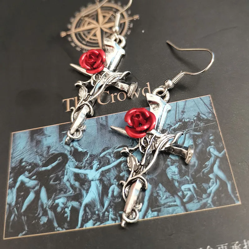 

Dark Gothic Punk Jewelry Alloy Cross Earrings Vintage Red Rose Flower Stud for Women Earrings Jewelry Accessory