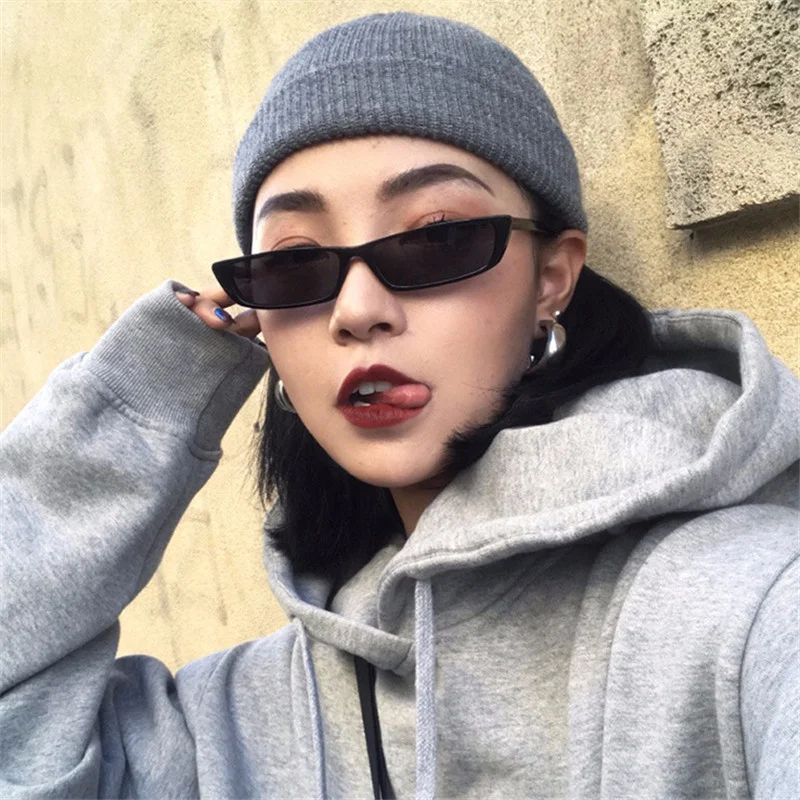 

Retro New Women Small Frame Sunglasses Vintage Women's Small Oval UV Resistant Sun Glasses Luxury Men Shades UV400 Gafas De Sol