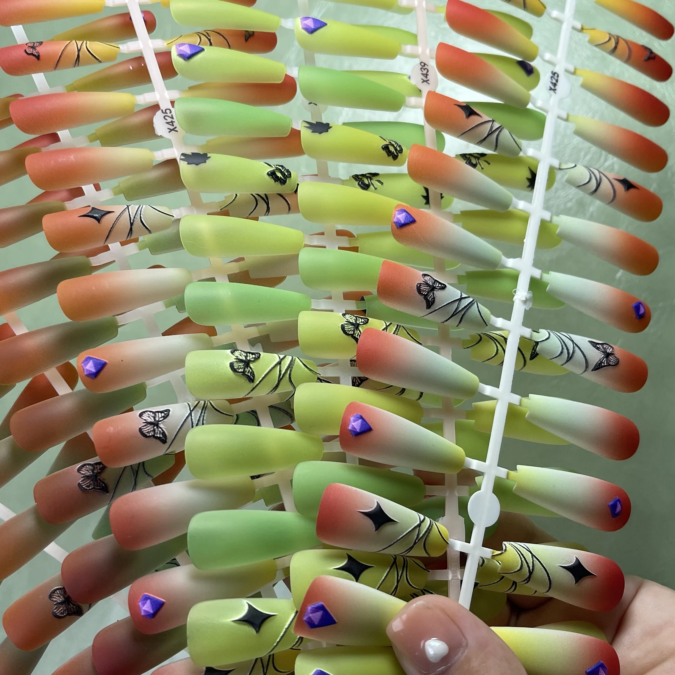 

Ballet False Nail Finished Nail Art 3D French Gradient Super Long Coffin Butterfly Purple Diamond Nails Set Press On Fake Nails
