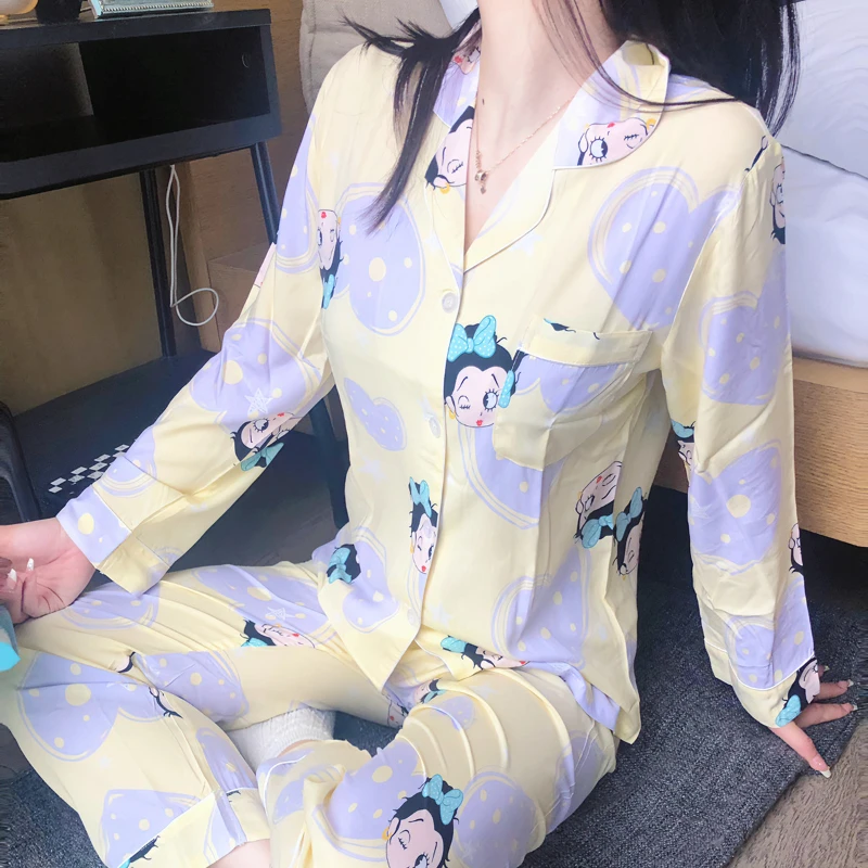 New Pajamas for Women's Spring and Autumn Comfortable Pink Long-sleeved V-neck Home Service Two-piece Suit Can Be Worn Outside