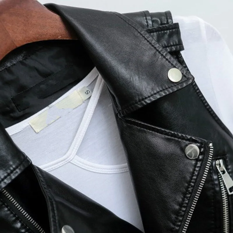 Женский мотоциклетный жилет из ПУ кожи черный без рукавов большие размеры 2XL