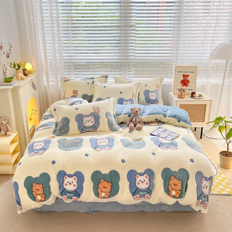 

1pcs Winter Flannel Cute Duvet Cover 220x240 Soft Warm Coral Fleece Blanket Quilt Cover Queen Bed Covers for Bed Double Duvets