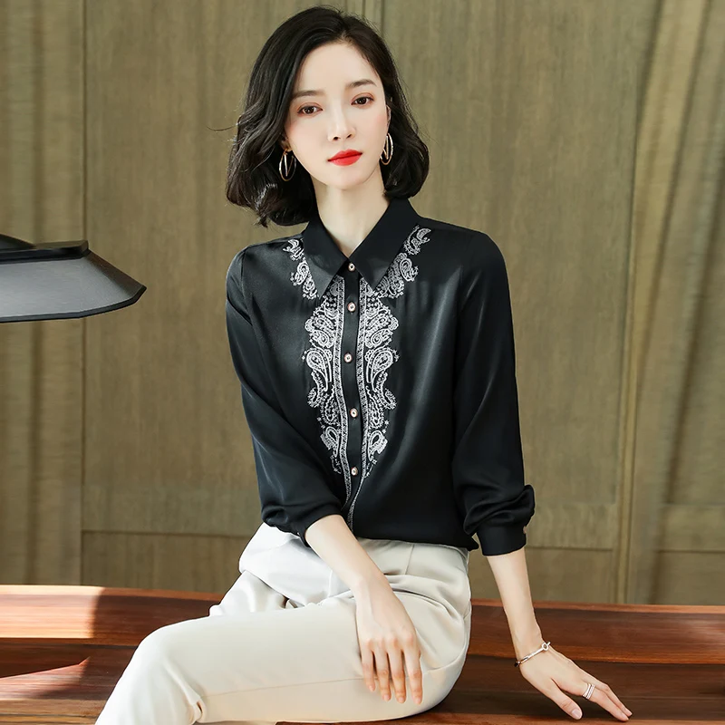 

Red silk shirt women's 2021 spring new fashion print slim big-name shirt heavy mulberry silk blouse
