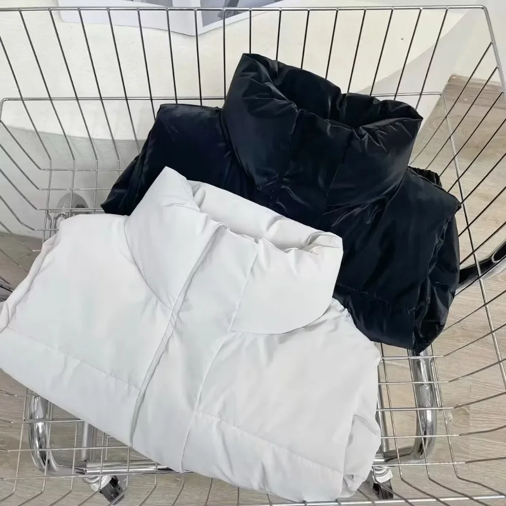 Зимний модный женский жилет TRAF ZR с боковыми вставками и карманами эластичный