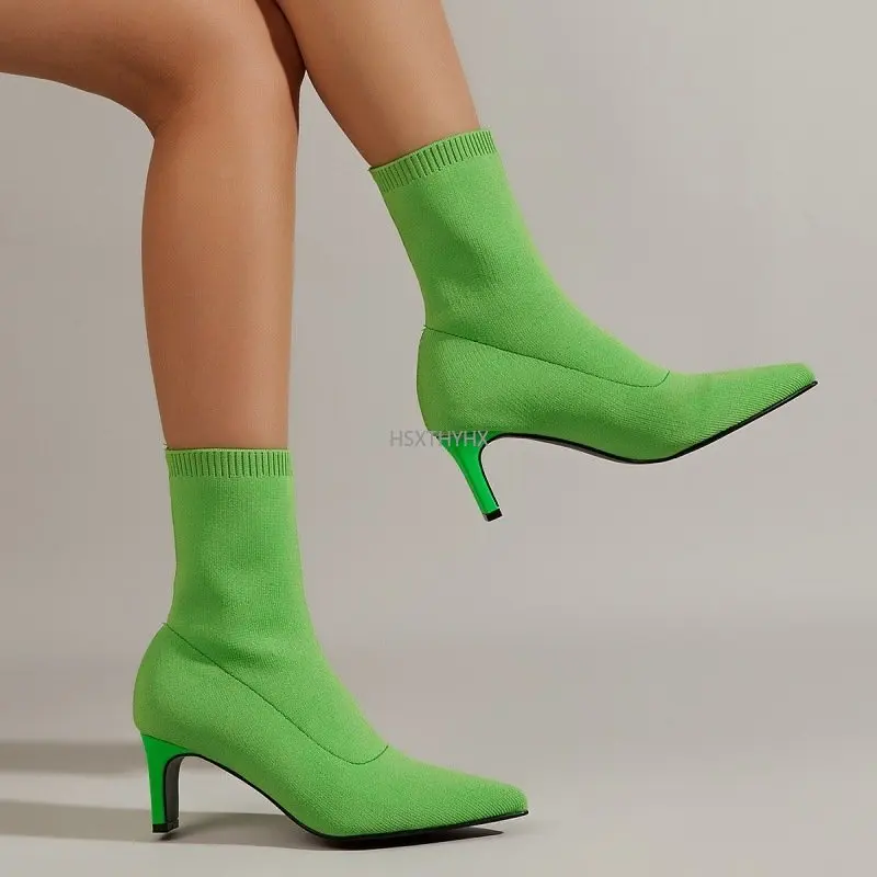 

Новинка 2023, зимние ботинки, вязаные эластичные ботинки, женская Ретро обувь на высоком каблуке, осенние ботильоны, короткие ботинки для женщ...