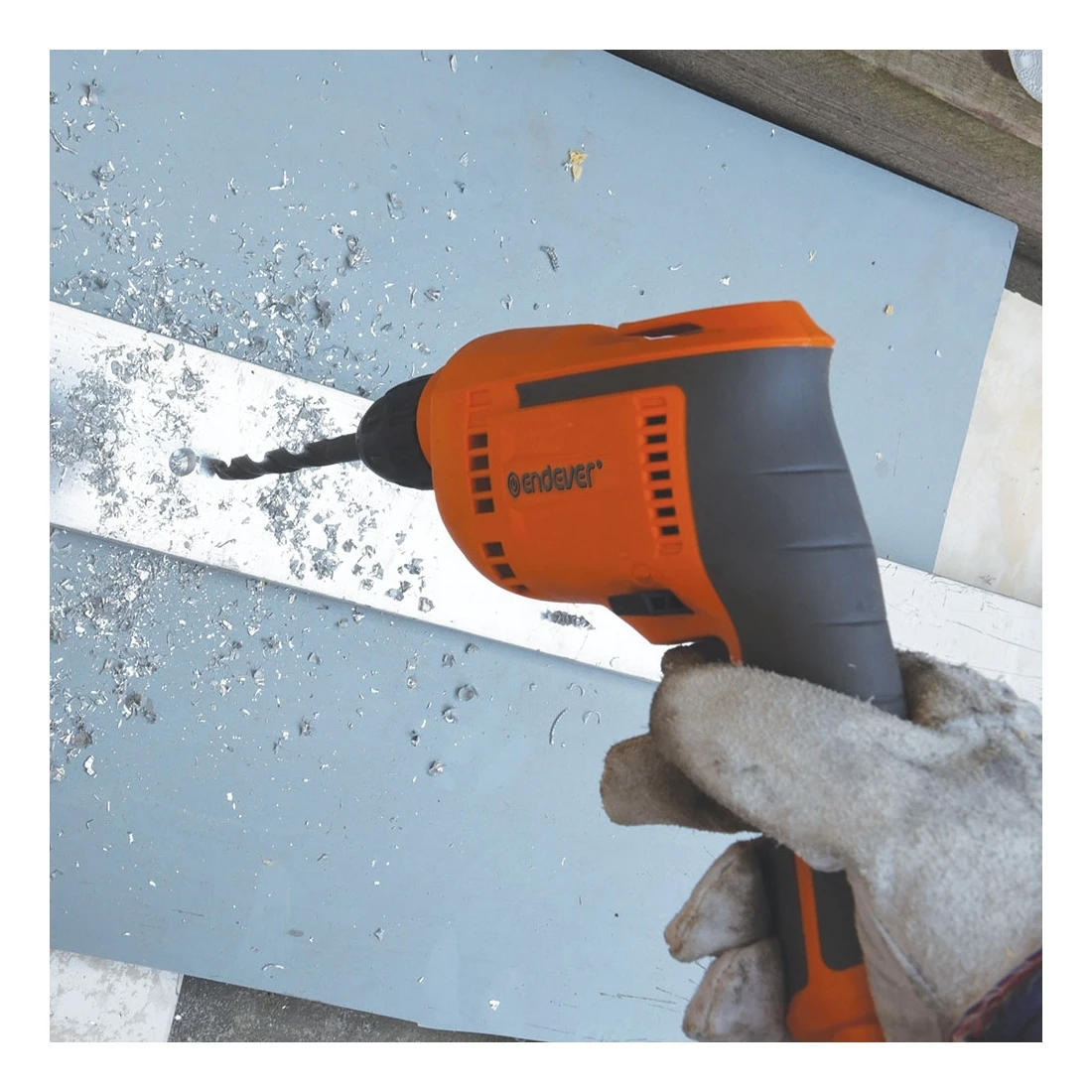 Дрель электрическая Endever Spectre-2020 (Мощность 450 Вт скорость вращения 2600 об/мин