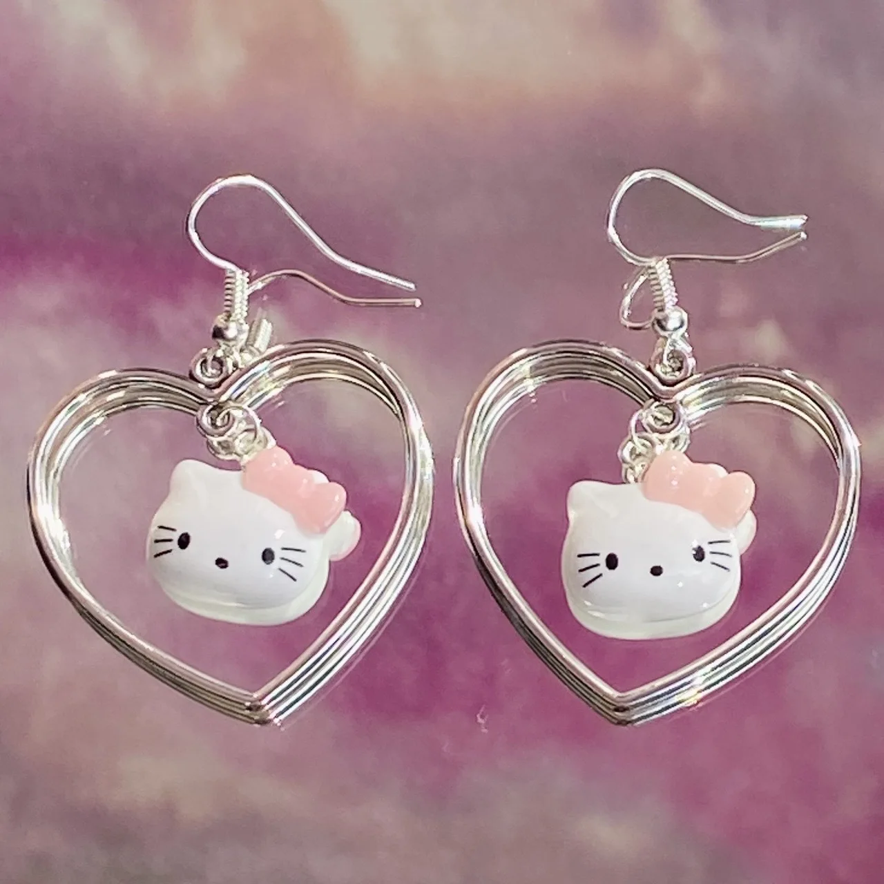

Gothic K-pop E-girl Style Kawaii Hollow Out Heart Cat Pendant Drop Earrings Aesthetic Grunge Fairy Core Goblincore Alt Jewelry