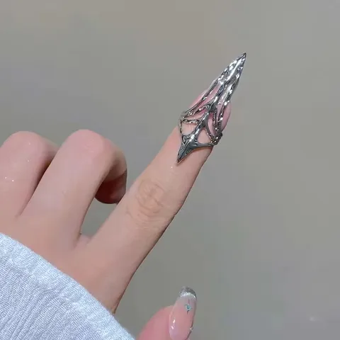 Модный чехол для ногтей в стиле панк, костяное кольцо, металлические стразы, полый защитный чехол на кончик пальца, многослойные кольца на палец, комплект ювелирных изделий для косплея