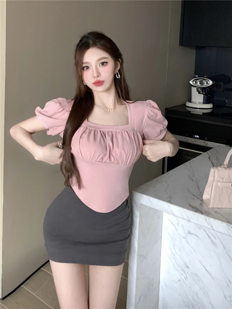 

2023 Summer New Pure Desire Short Small Fold Square Neck Top Women's Bubble Sleeve Slim Fit Shoulder Solid T-shirt