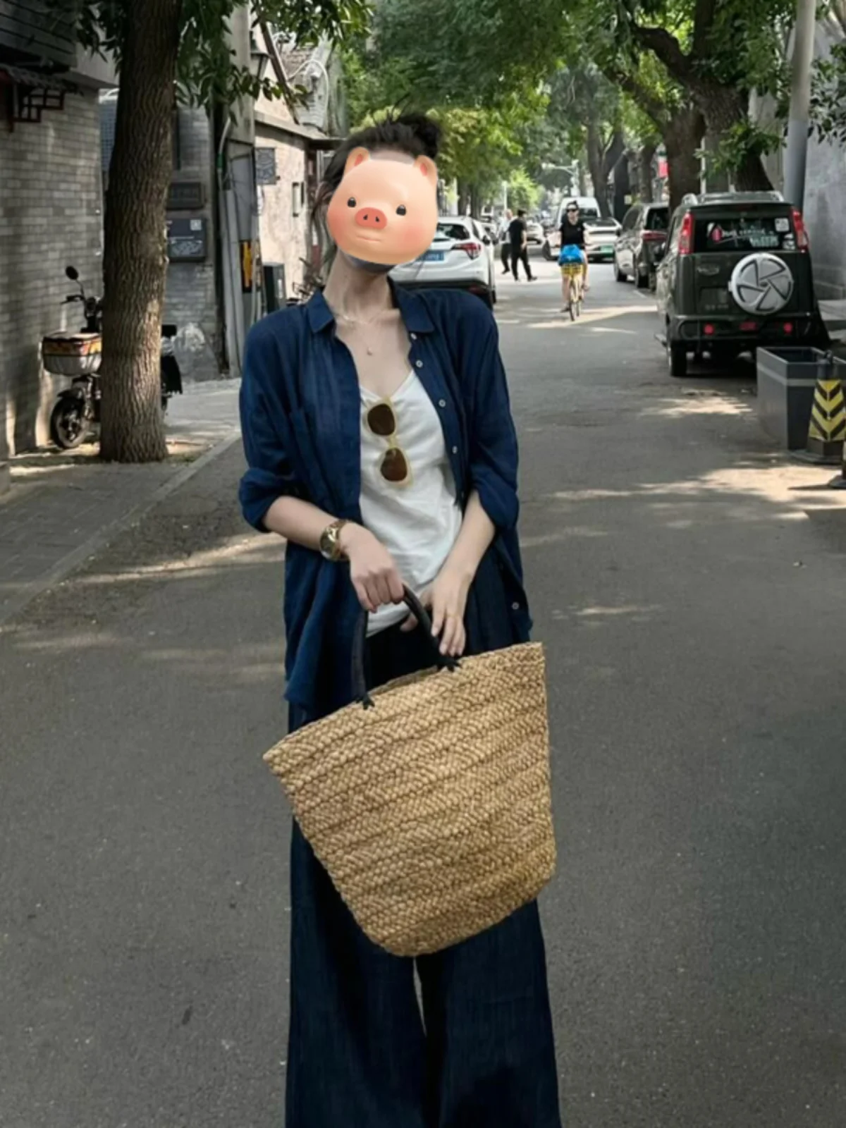 Женская джинсовая рубашка с длинным рукавом свободного покроя