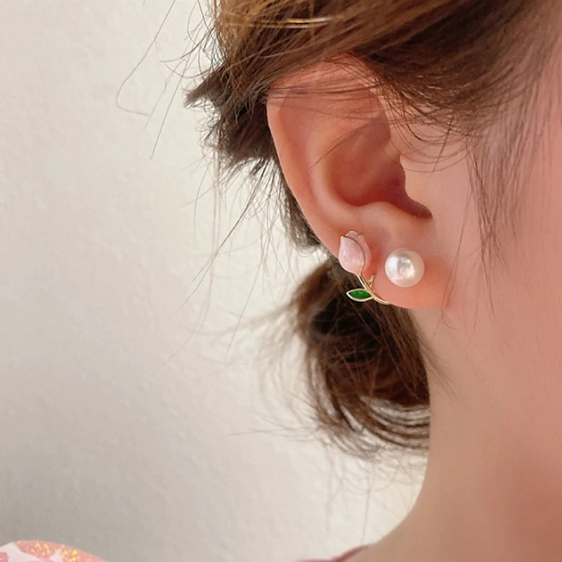 

1Pair Elegant Stud Earrings Pink Tulip Versatile Two Wearing Pearl Earrings Simple Cute Small Korean Flower Jewelry