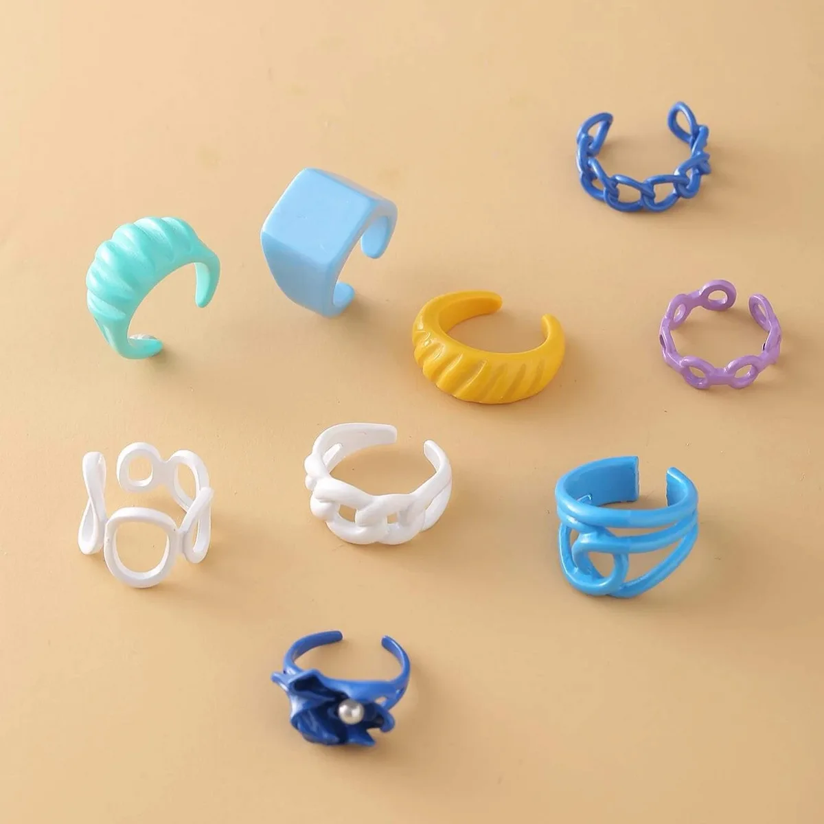 

Twist Ring Unique Design Girl Index Finger Ring Hollow New Candy Color Bracelet Ring