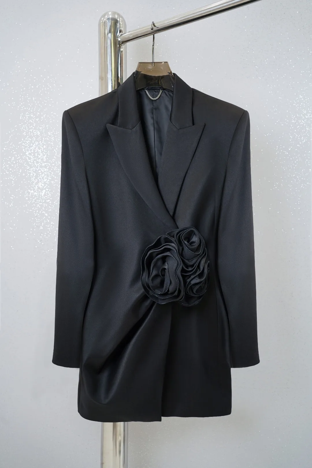 

Spring and summer new wool silk lining detachable flower dress