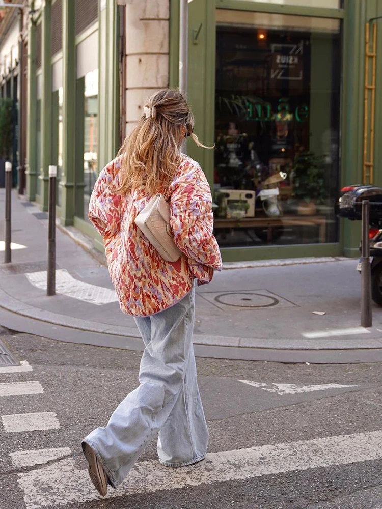 Рисунок 6 - Женская хлопковая куртка в стиле ретро