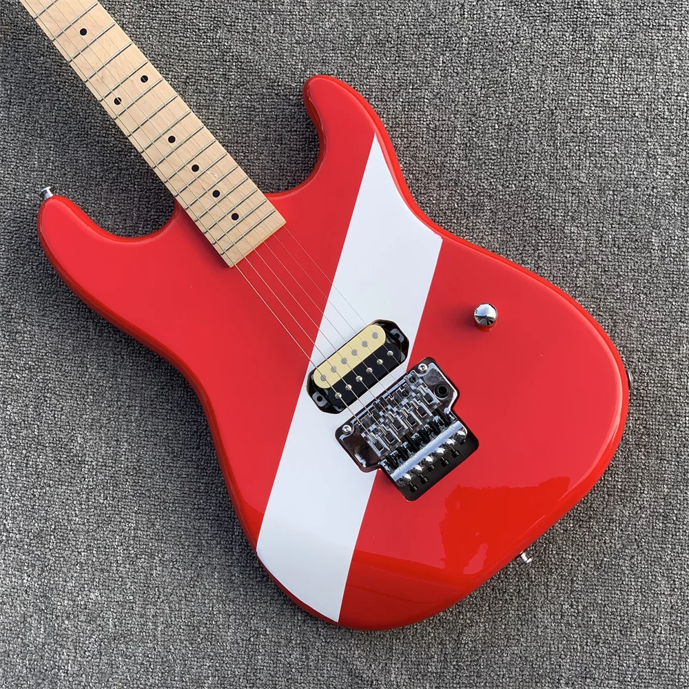 

В наличии Kra двухкачающаяся электрогитара, с красным корпусом и белыми полосатыми кленовыми вставками, доступна по запросу