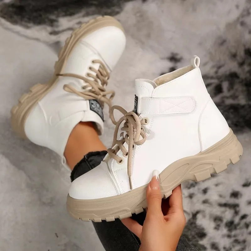 Новинка 2023 года зимние черно-белые ботинки женские ботильоны на платформе со